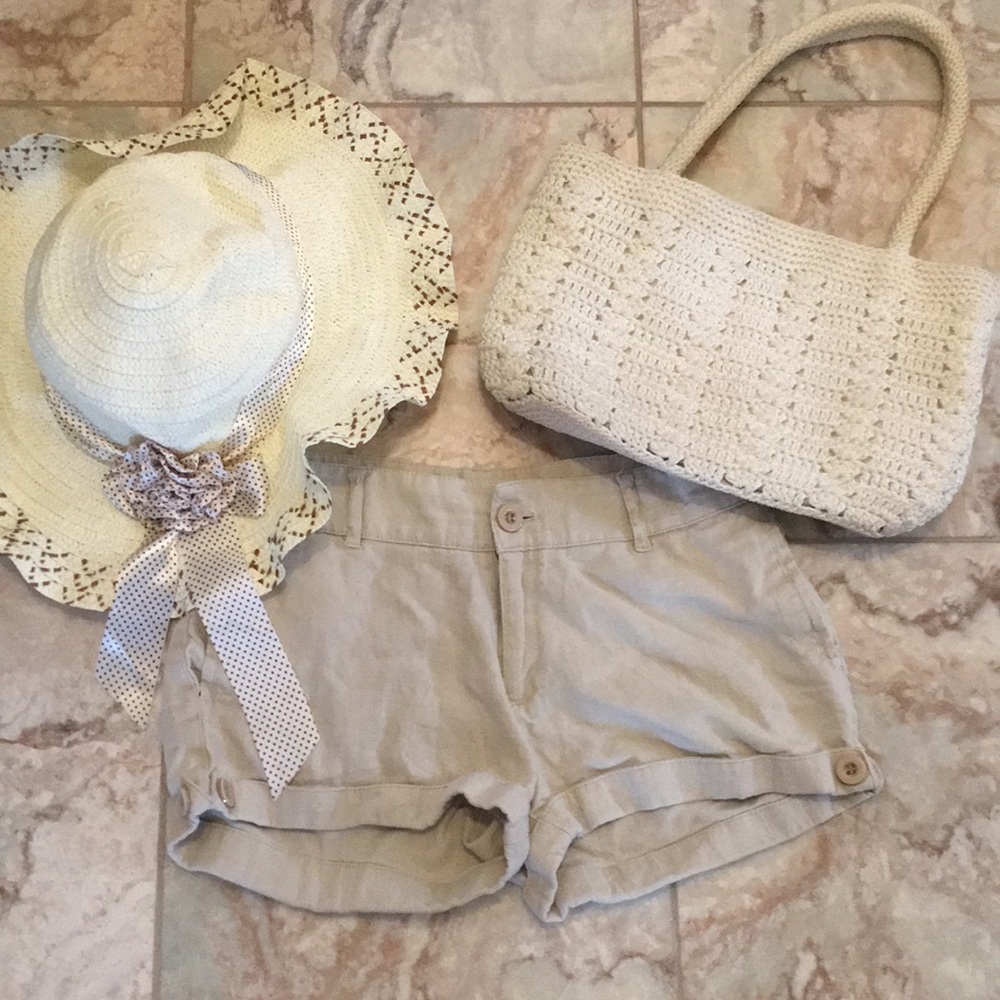 Beige shorts